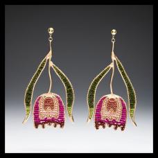 18k gold filled frame interwoven with glass seed beads