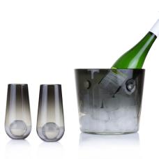 The Sphere Glass is designed to chill your beverage without the melted ice. New to the series is our Champagne Flutes and Ice Bucket. Each glass comes with a solid-glass sphere fused inside. Pair seamlessly with our Ice Bucket
