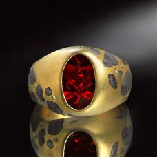 Signet Ring in 18k gold  with a 3.85ct Spessartite Garnet. Inlayed with a Gibeon Meteorite asteroid belt &amp;amp; diamonds.