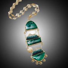 18k Gold Filled metal framed interwoven with Glass Seed Beads. Set with Malachite.
