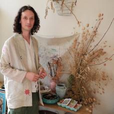 Made with traditional Bengali quilts called &amp;quot;Kanthas &amp;quot; expertly crafted from repurposed saris and fabrics  each Anoushka Jacket is a unique creation curated for your utmost comfort. These reversible jackets feature gender-neutral sizing and embrace a silhouette inspired by Asian street style.