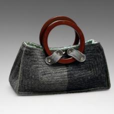 purse with circle handles