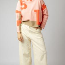 sweater with the numbers 5 and 1